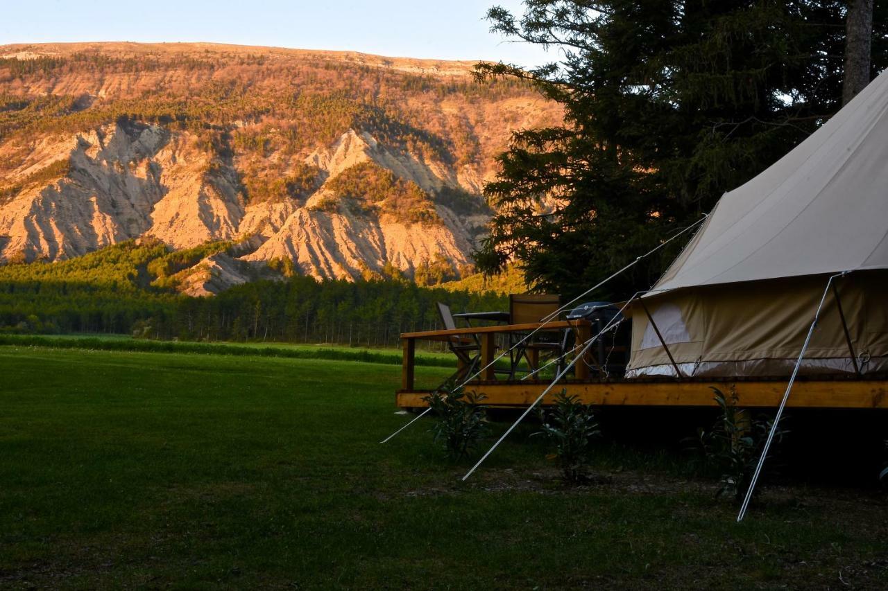 Glamping At Camping La Source Saint-Pierre-d'Argencon 外观 照片